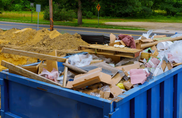 Best Construction Debris Removal  in Louisville, MS